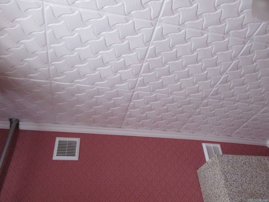 Потолок из пенопластовой плитки