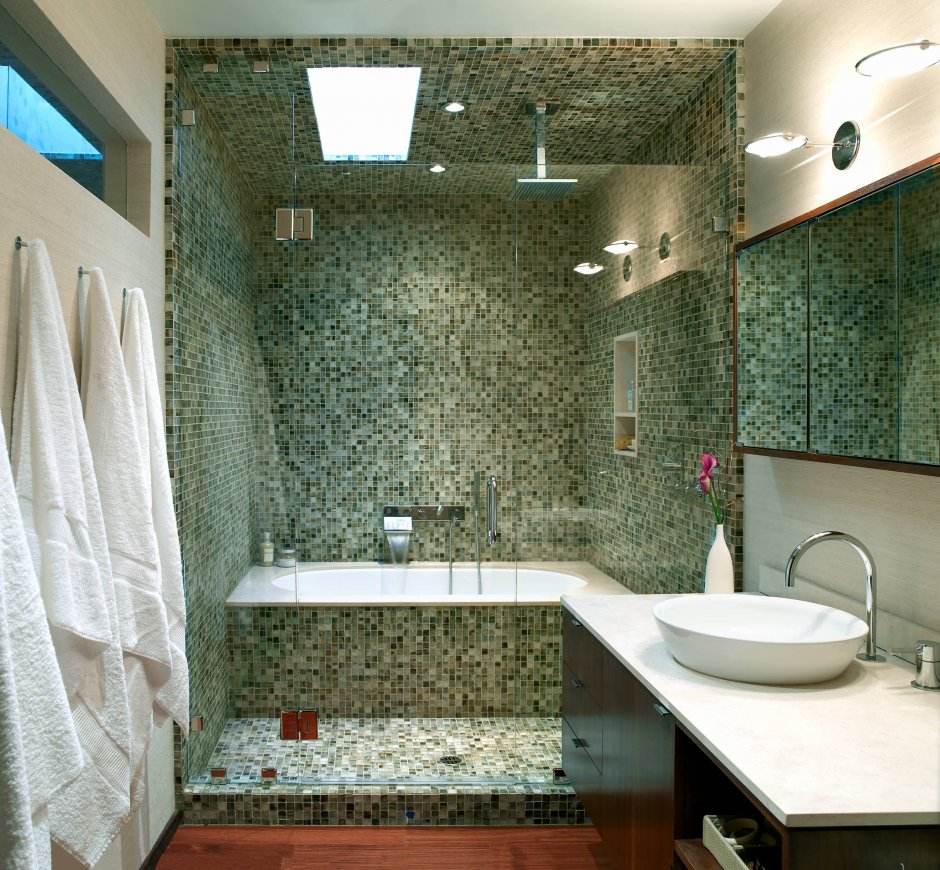 Маленькая ванная комната мозаика