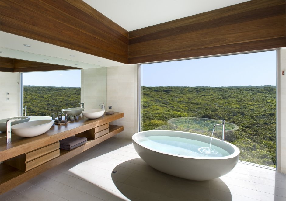 Ванные комнаты с панорамным окном