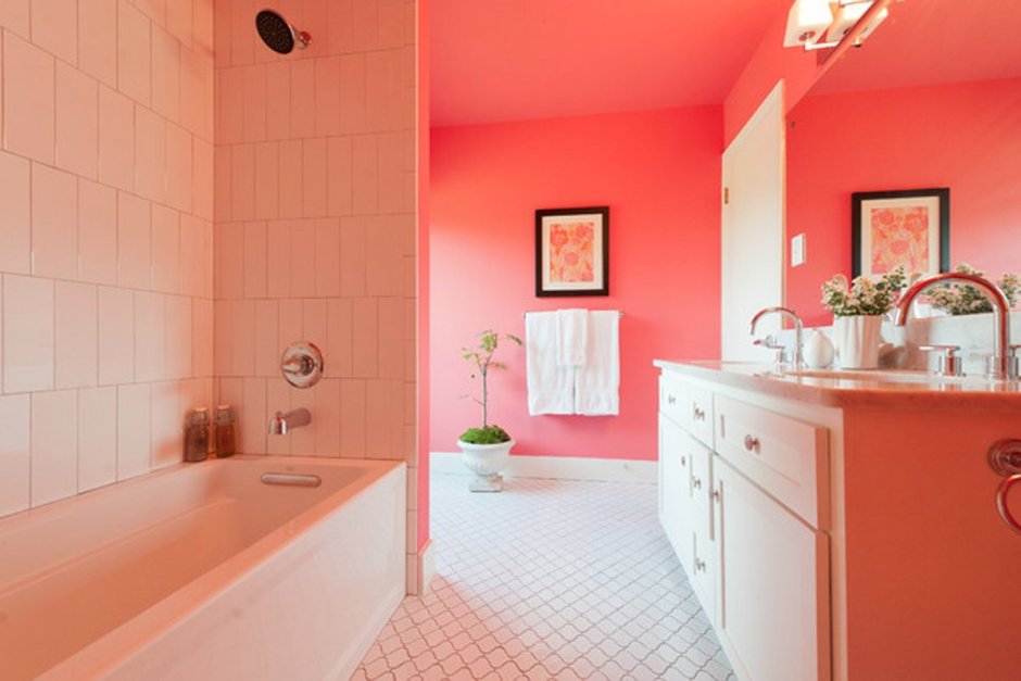 Персиковая ванная комната