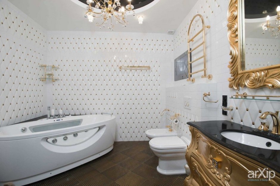 Ванная комната белая с золотом