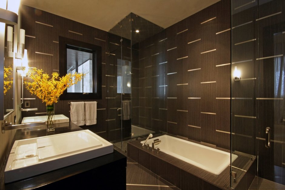 Красивая ванная комната коричневая