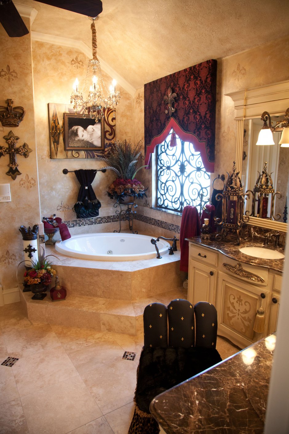 Ванная в готическом стиле