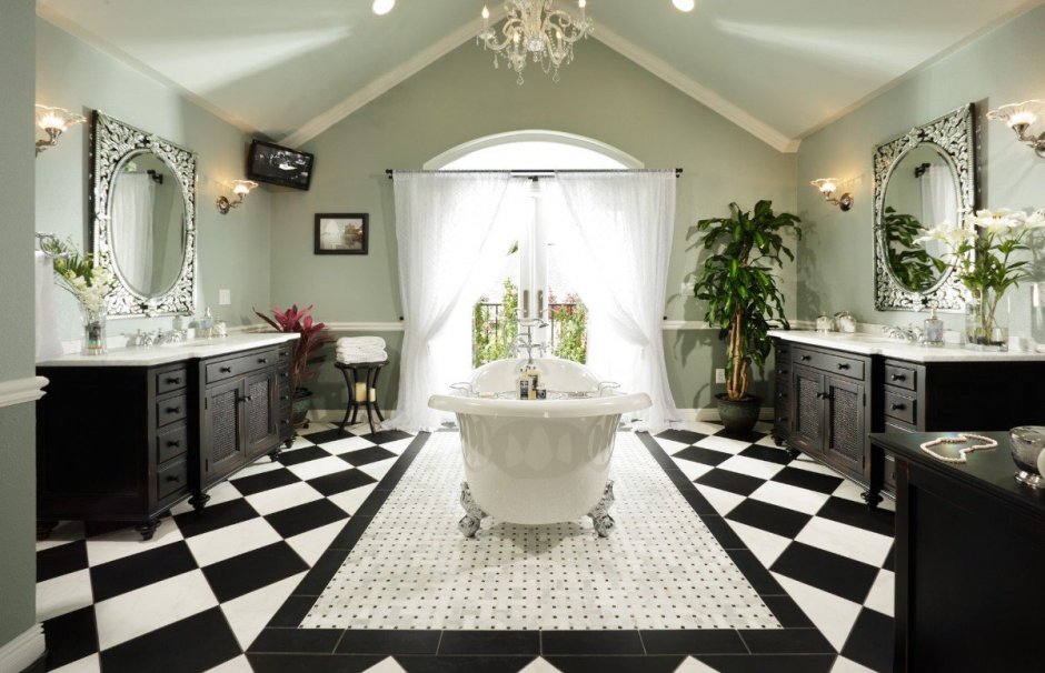 Черно-белая ванна в классическом стиле