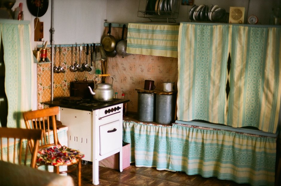 Интерьер кухни советского времени