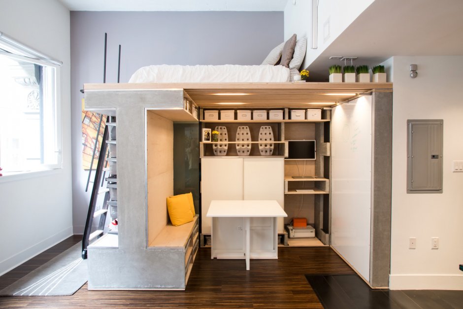 Двухэтажная мебель для маленькой квартиры