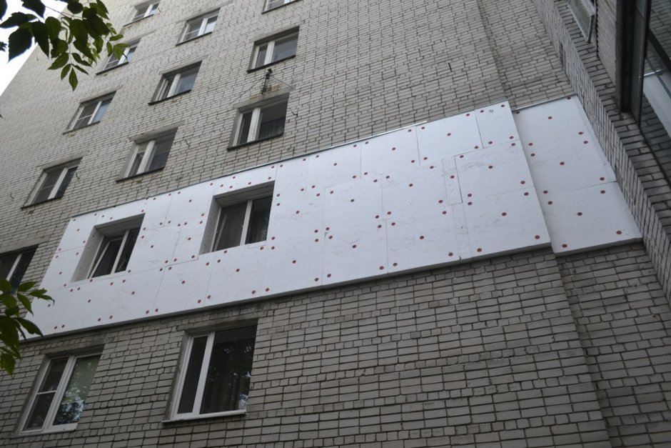 Утепление фасада на Ворошилова в Новокуйбышевске