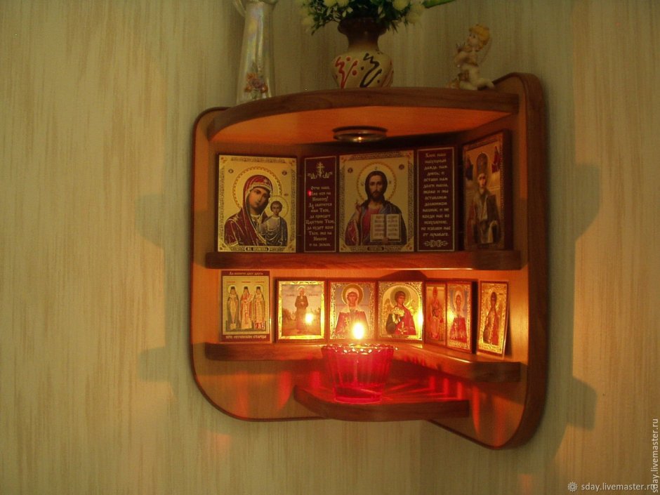 Полка угловая иконостас