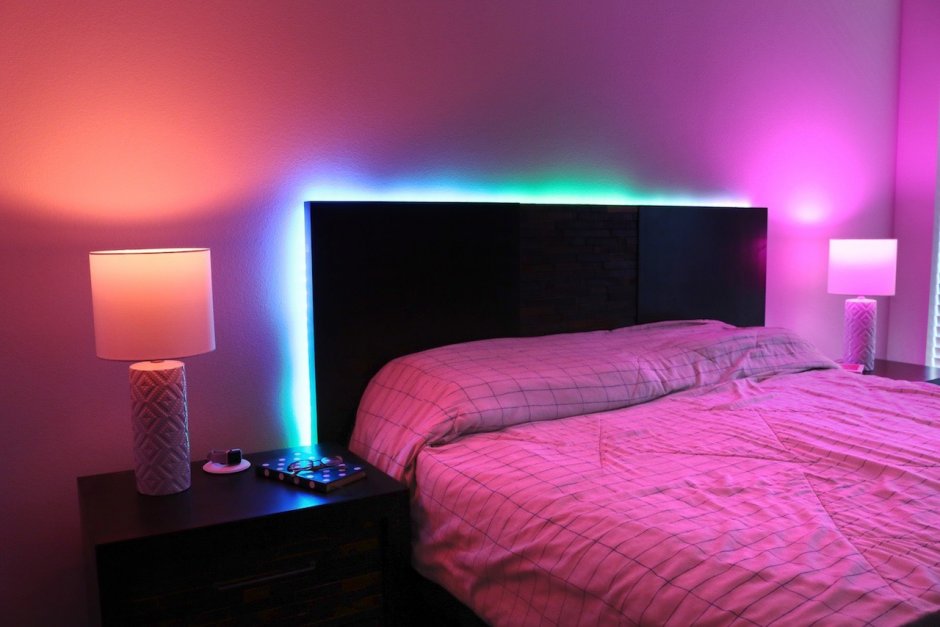 Светодиодная лента в спальне