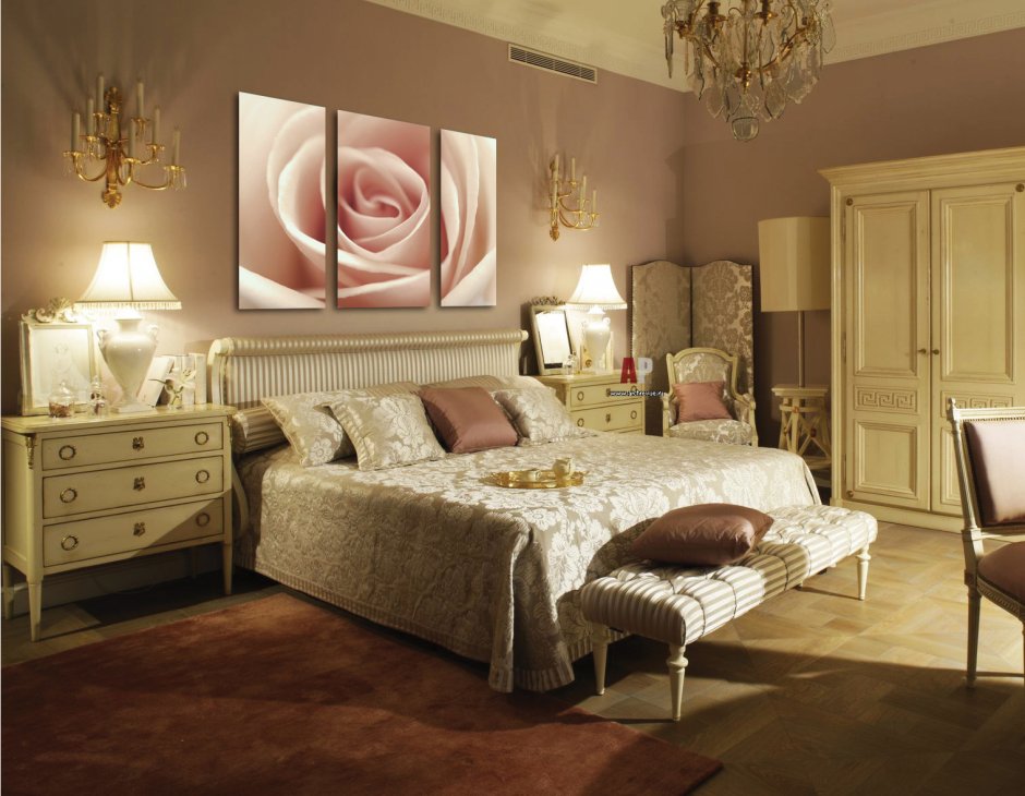 Постеры для спальни в классическом стиле