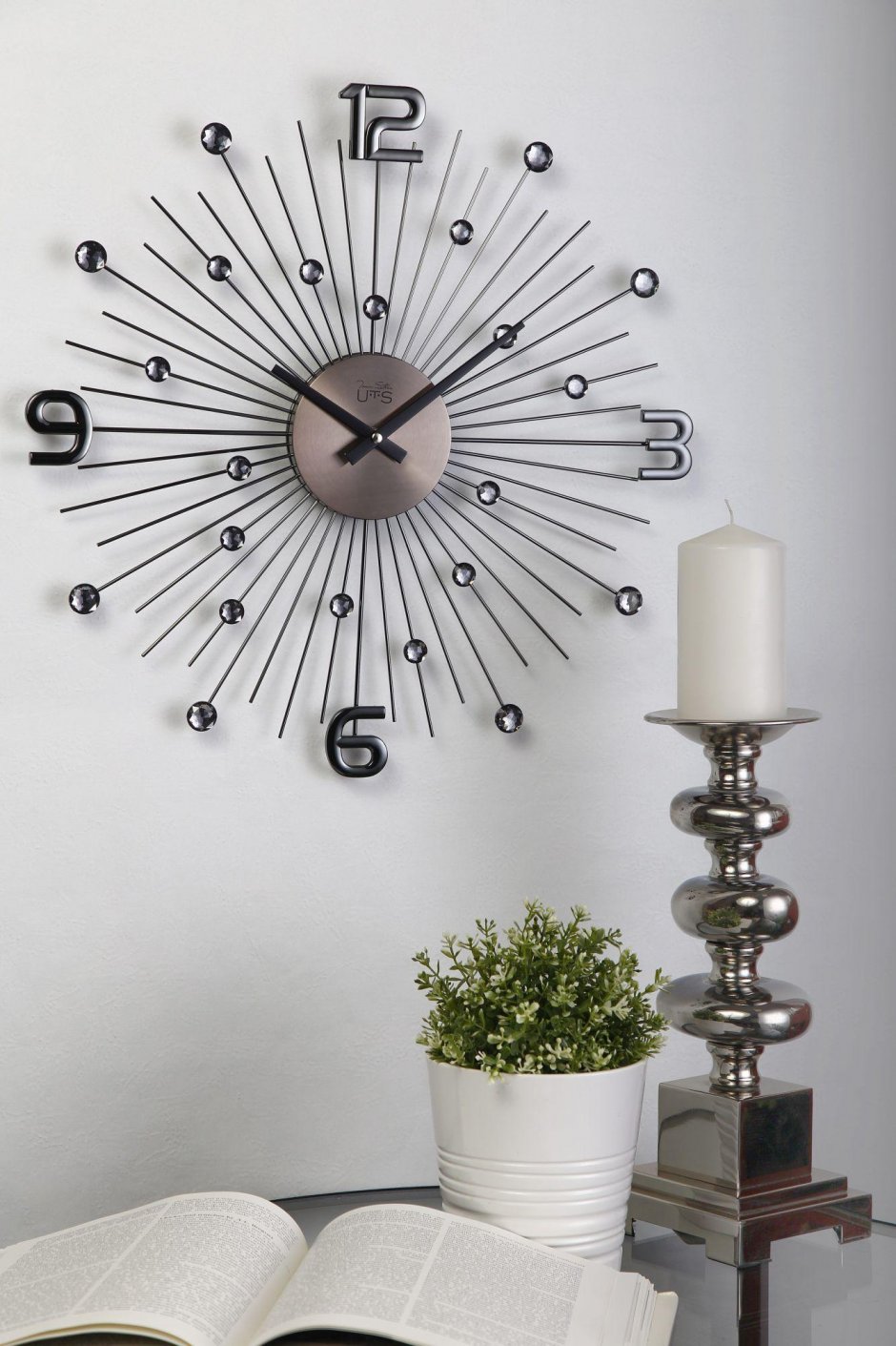 Настенные часы (49 см) Tomas Stern 8057