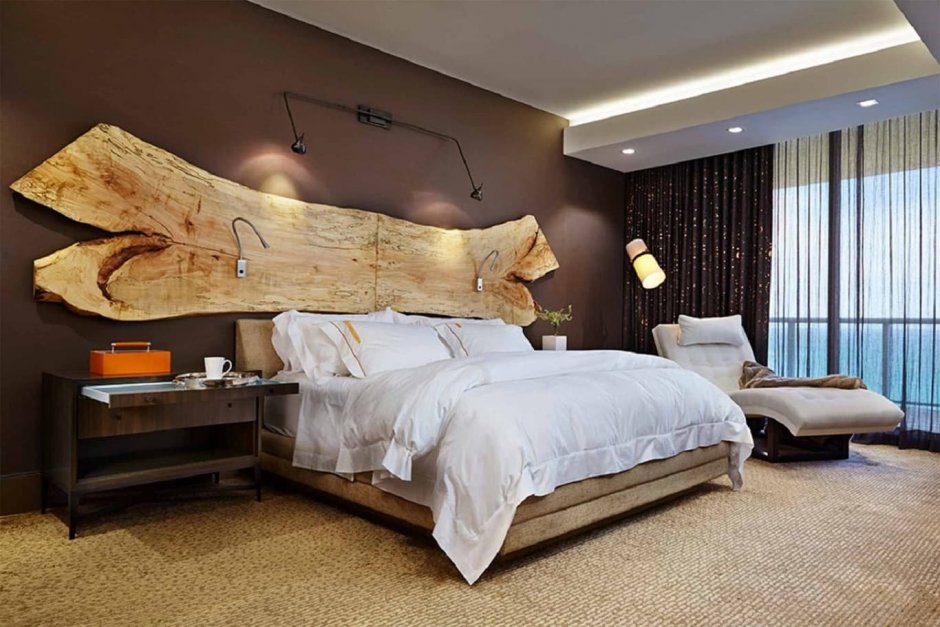 Спальня с деревянным изголовьем (34 фото)