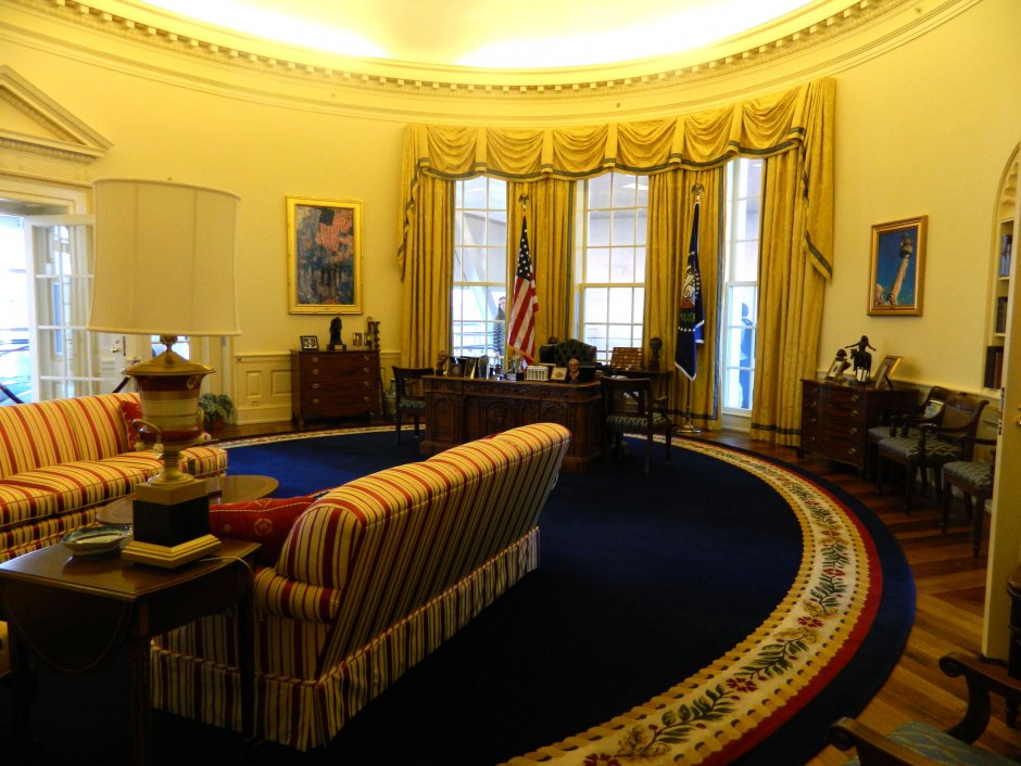США Вашингтон белый дом овальный кабинет