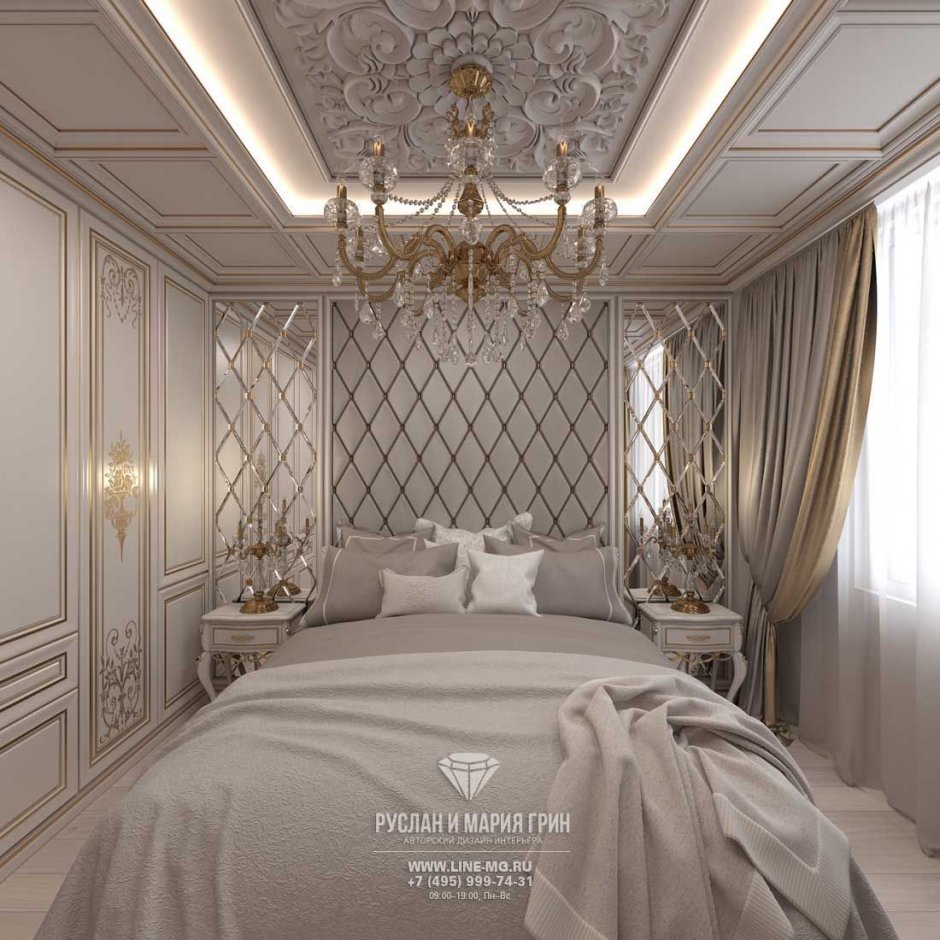 Спальня в классическом стиле с зеркалами