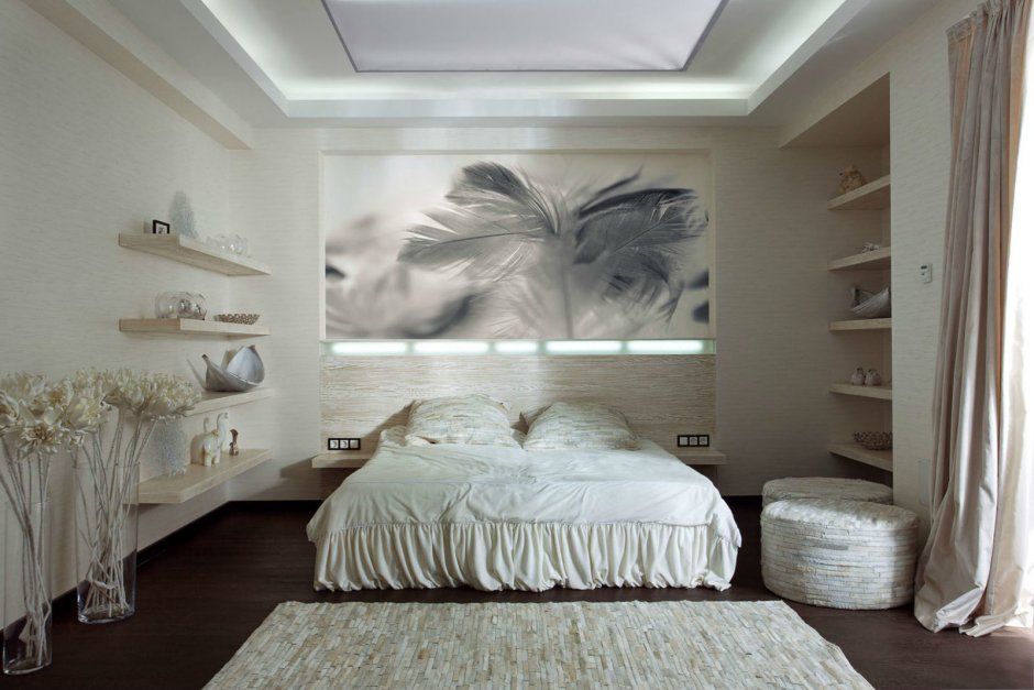 Идеи для декорирования пространства над кроватью