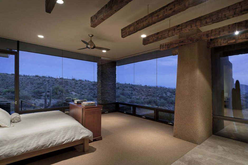 Спальная комната с панорамными окнами