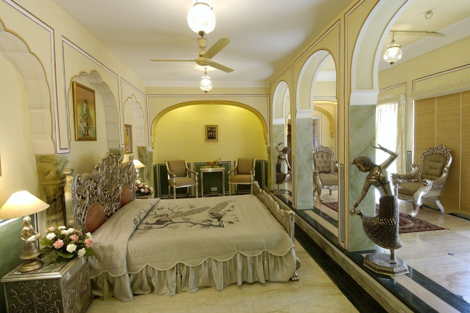 Raj Palace Hotel India номер Люкс
