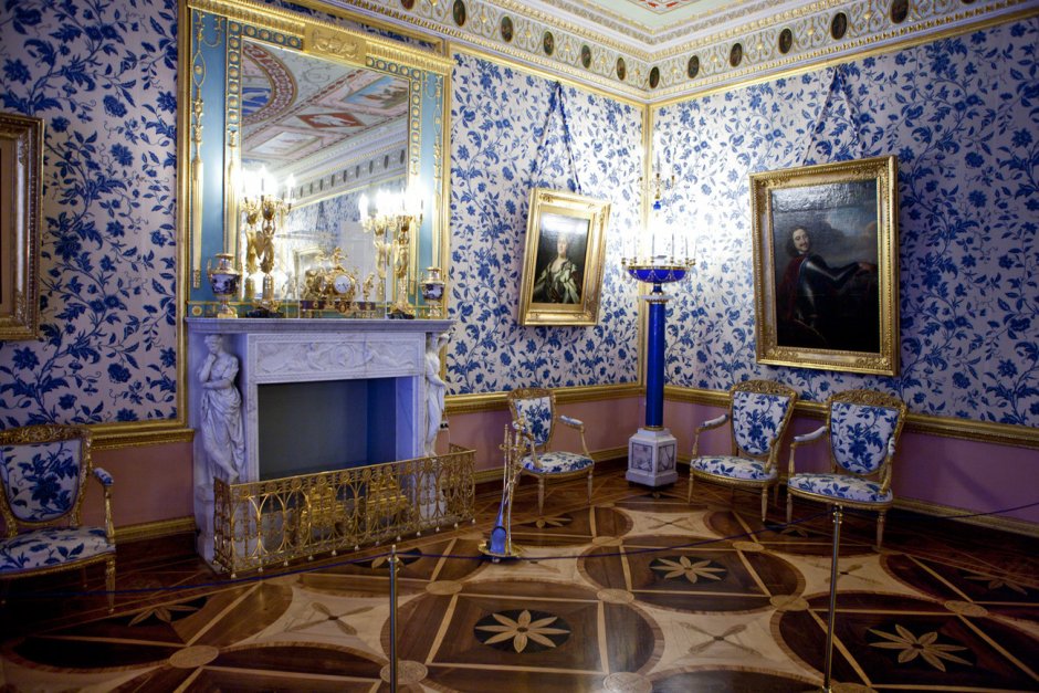 Голубая гостиная Екатерининского дворца
