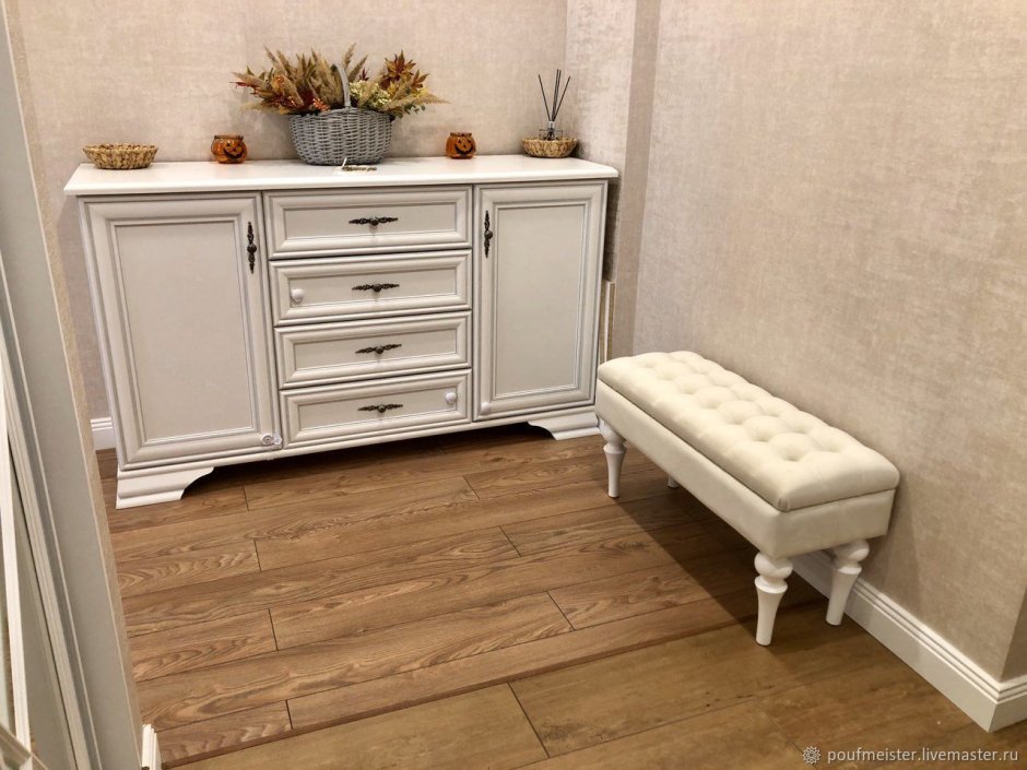 Банкетка Century Furniture 3999 - Metro Luxe Bench