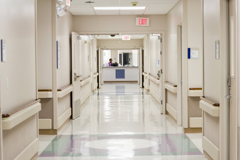 Американская больница коридор