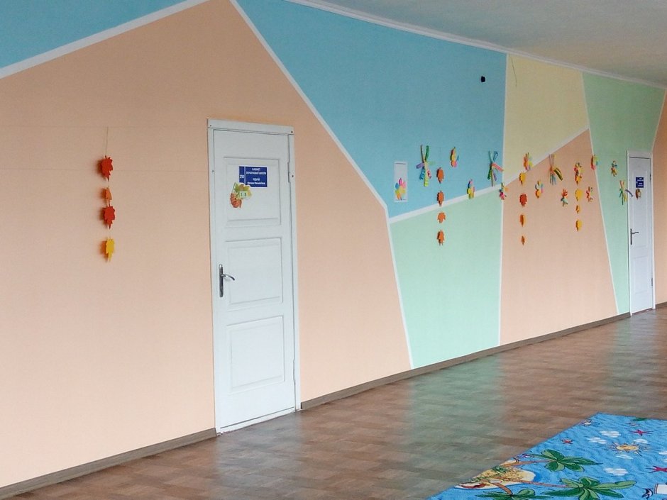 Дизайн стен в школе
