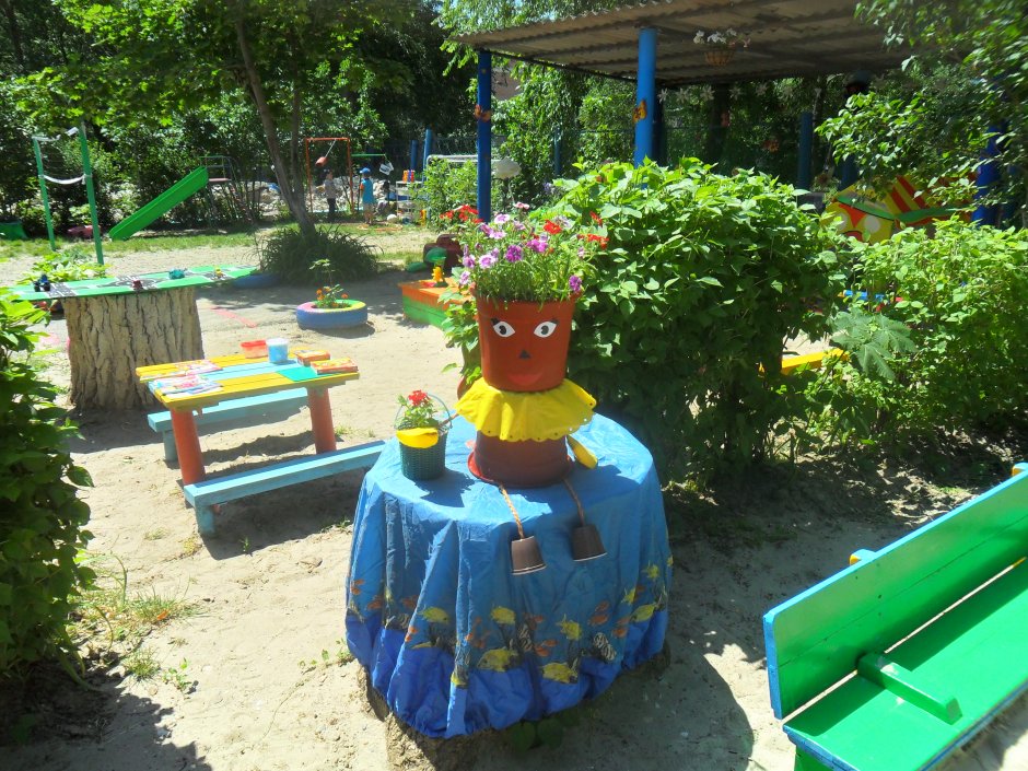 Площадка природы на участке детского сада