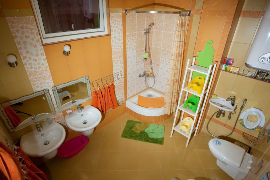 Ванные комнаты в детском саду