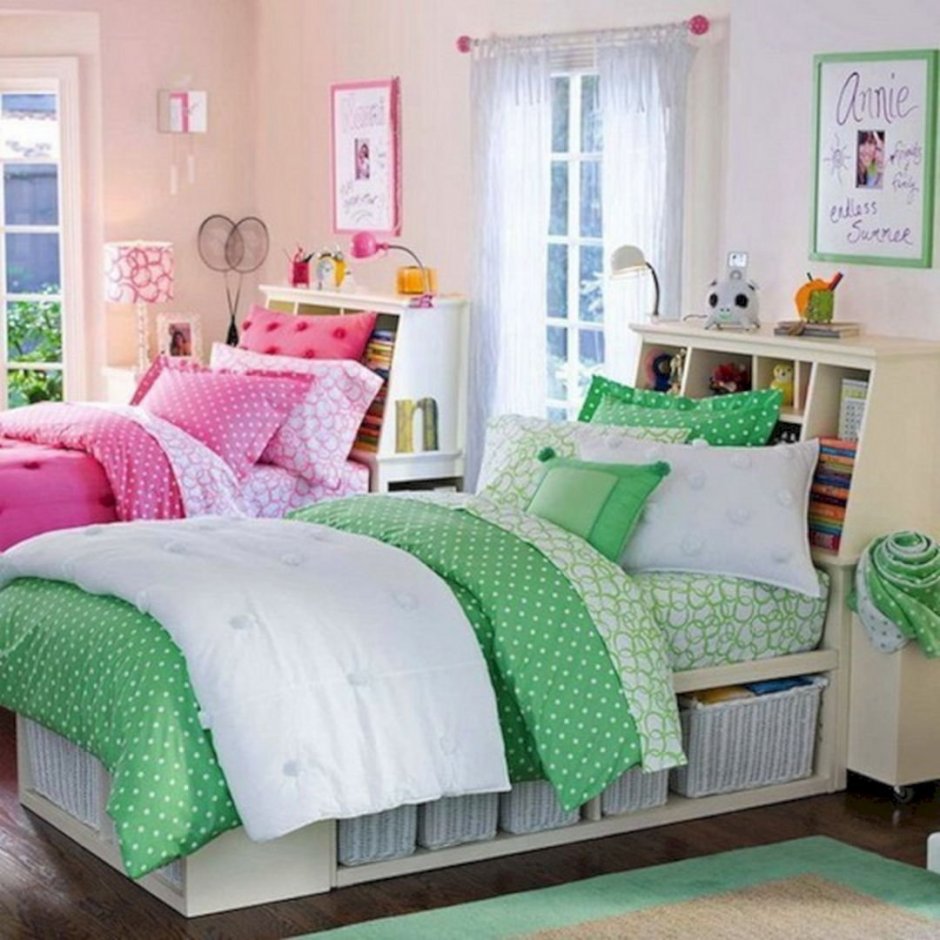 Спальня для двойняшек девочек