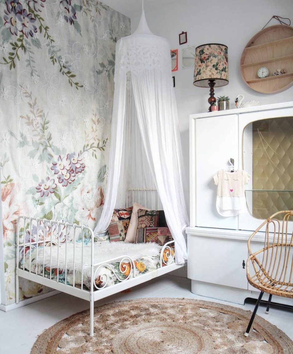 детская комната в ретро стиле