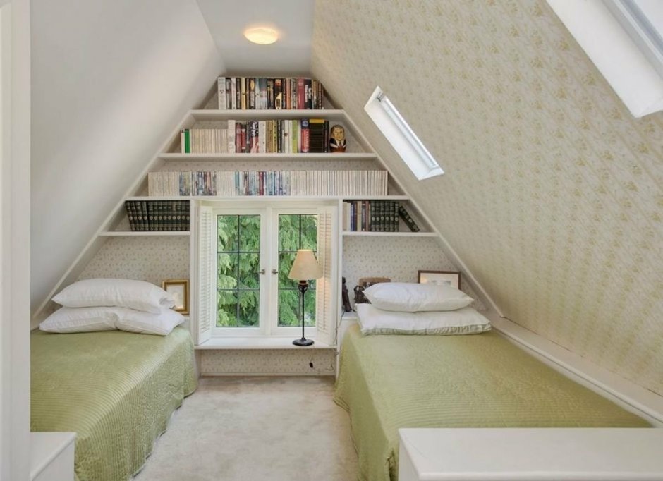 Спальные места на мансарде