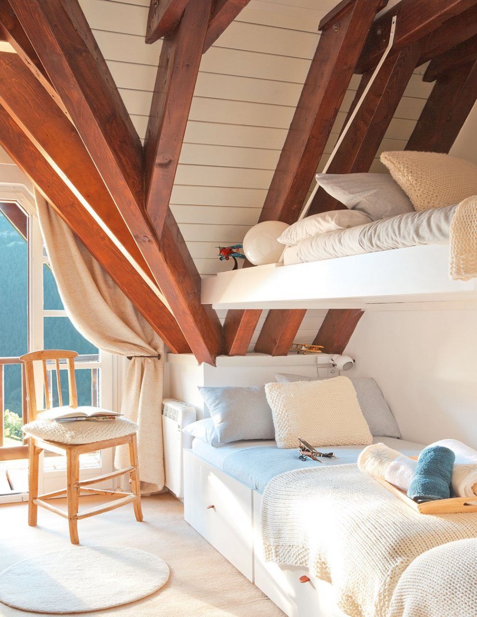 Двухэтажная детская комната