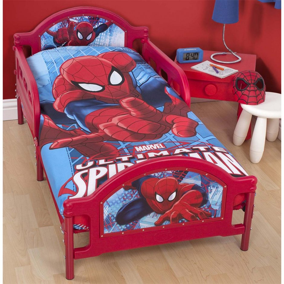 Кроватка с человеком пауком для мальчика