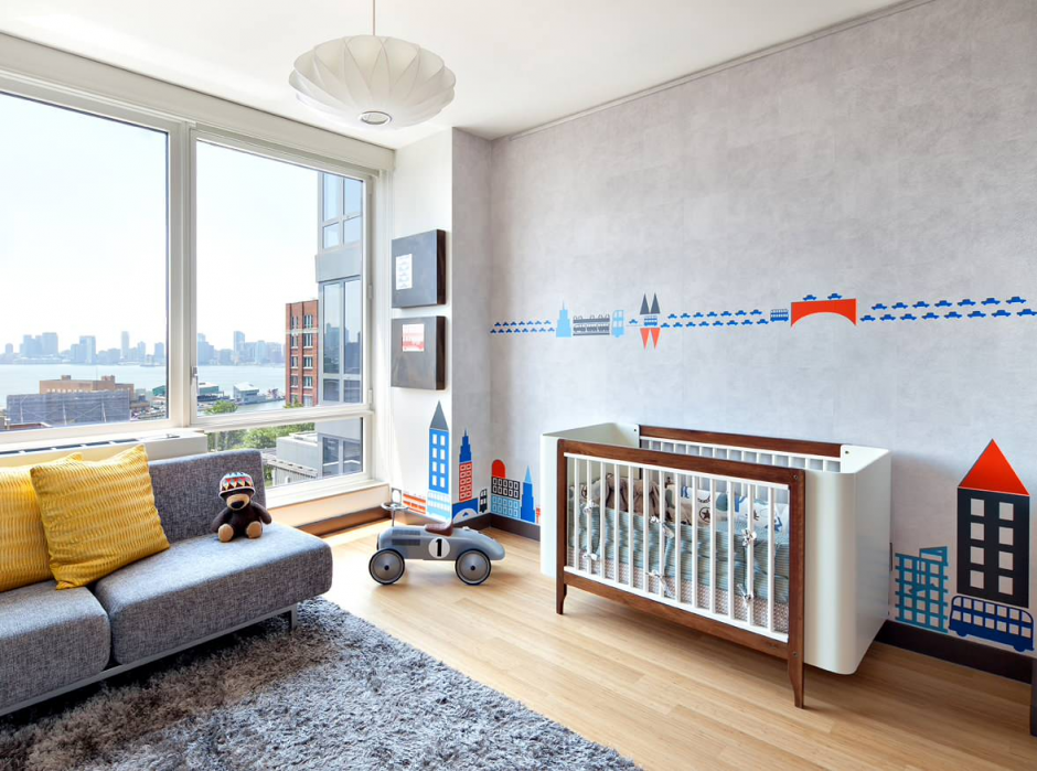 Детская комната с панорамными окнами для мальчика