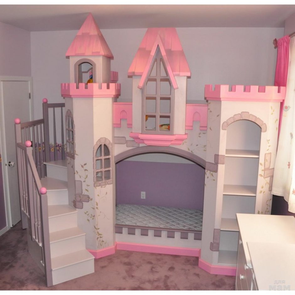 Детская двухъярусная кровать замок