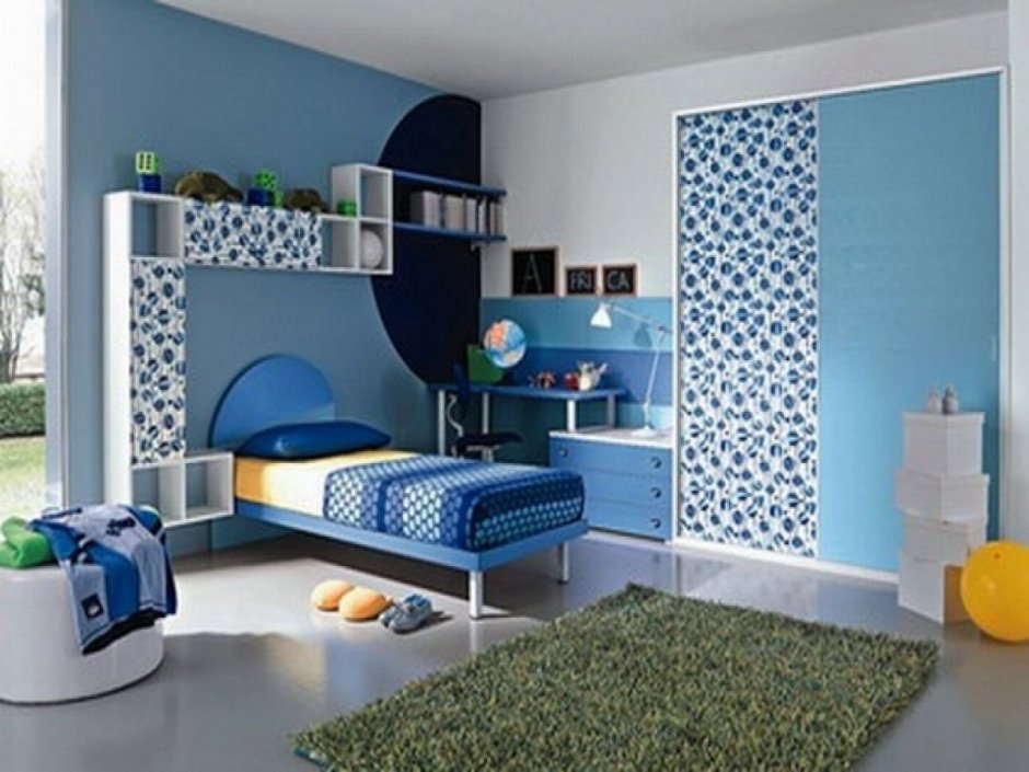 Голубая детская комната для мальчика