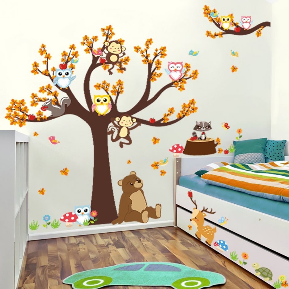 Декор детской комнаты дерево