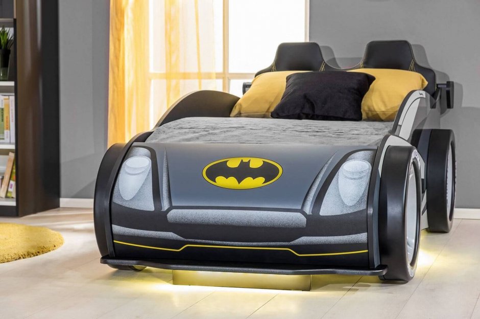 Детская кровать Бэтмен