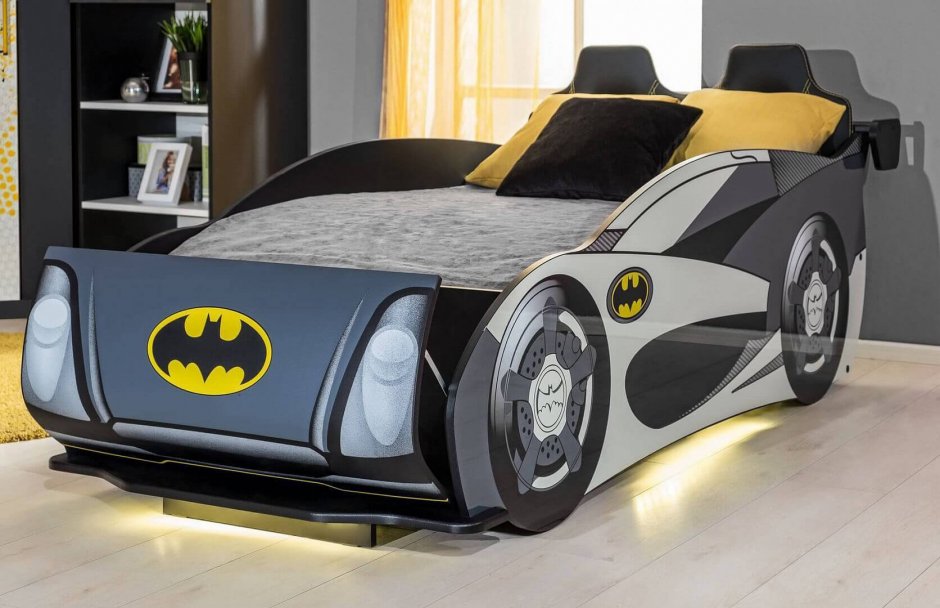 Детская кроватка Бэтмен