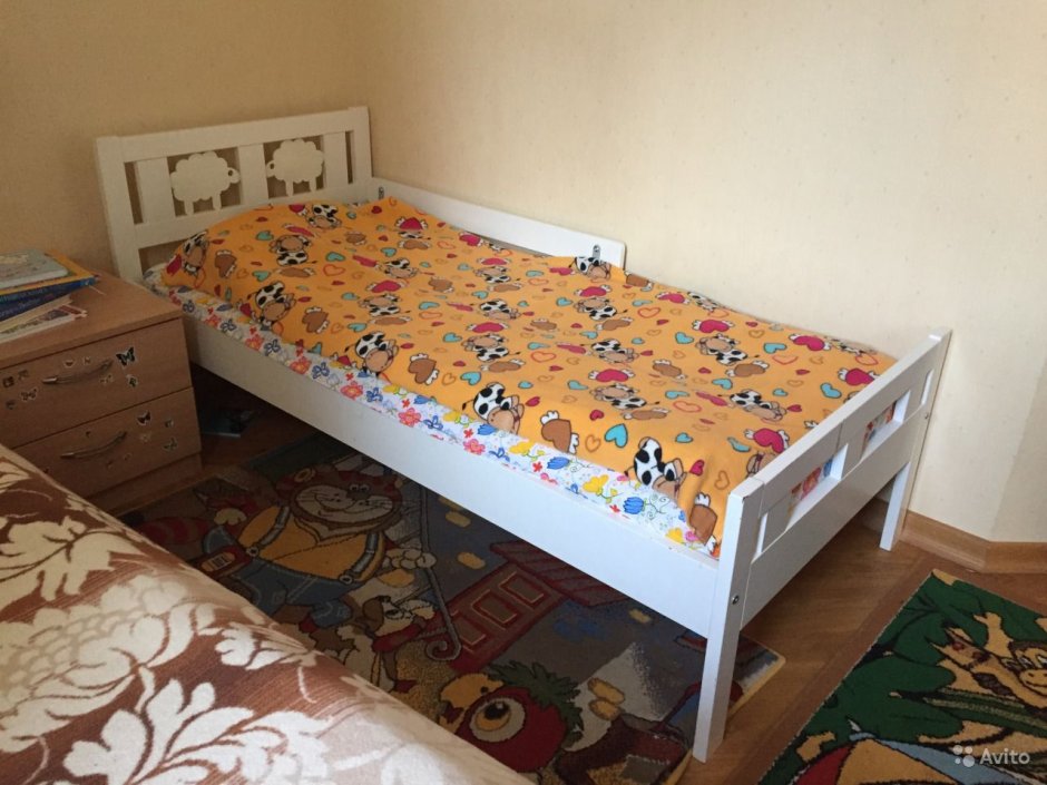 Кровать икеа с барашками авито Санкт-Петербург