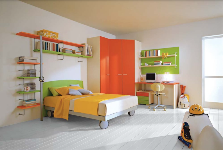 Оранжевая спальня для подростка