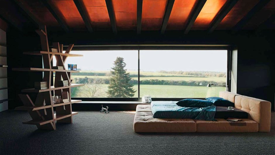 Спальня в стиле лофт с панорамными окнами