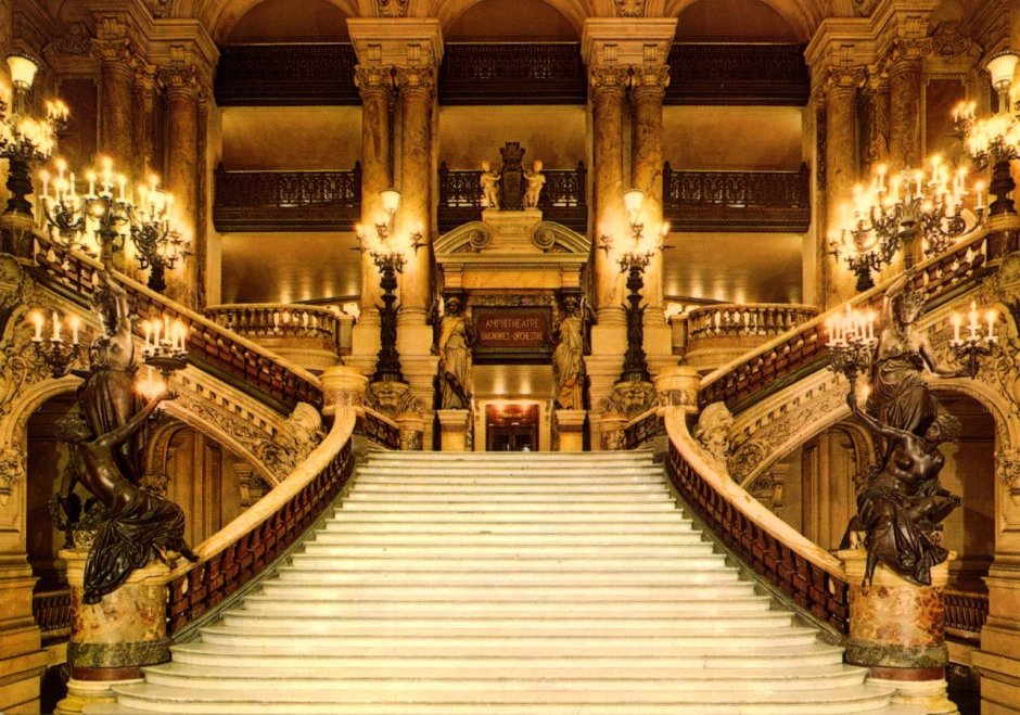 Гранд опера парадная лестница