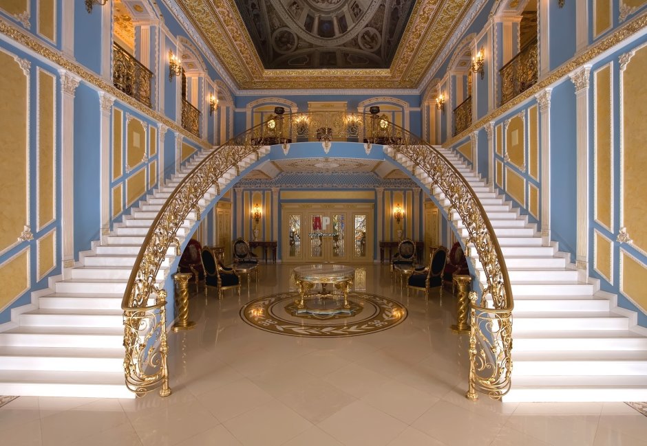 Екатерининский дворец парадная лестница бальный зал