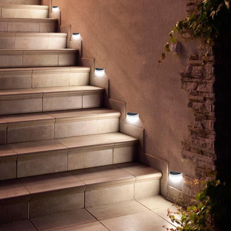 Подсветка лестницы на ступенях