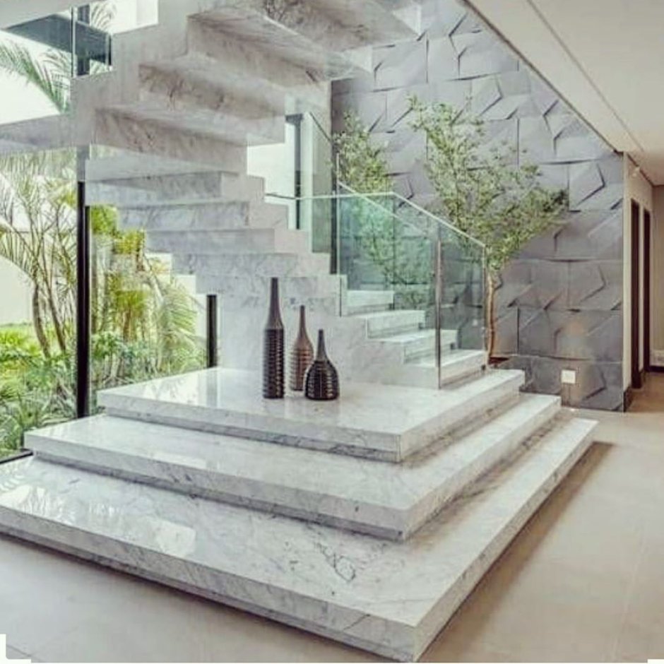 Красивые круглые лестницы