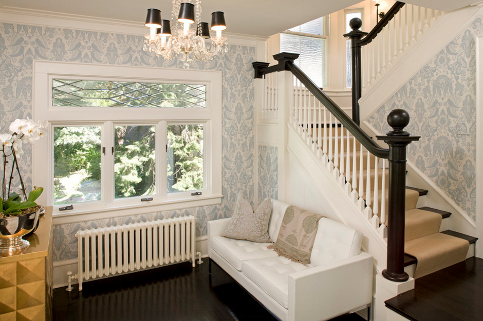 Дизайн комнаты с лестницей
