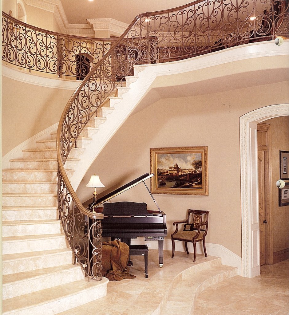 Красивые классические лестницы