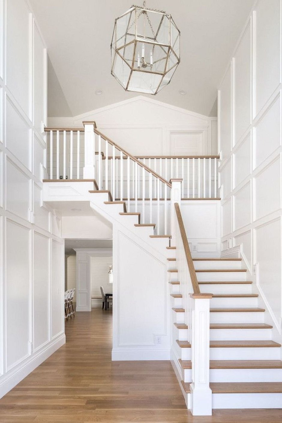 Белая деревянная лестница (100 фото)