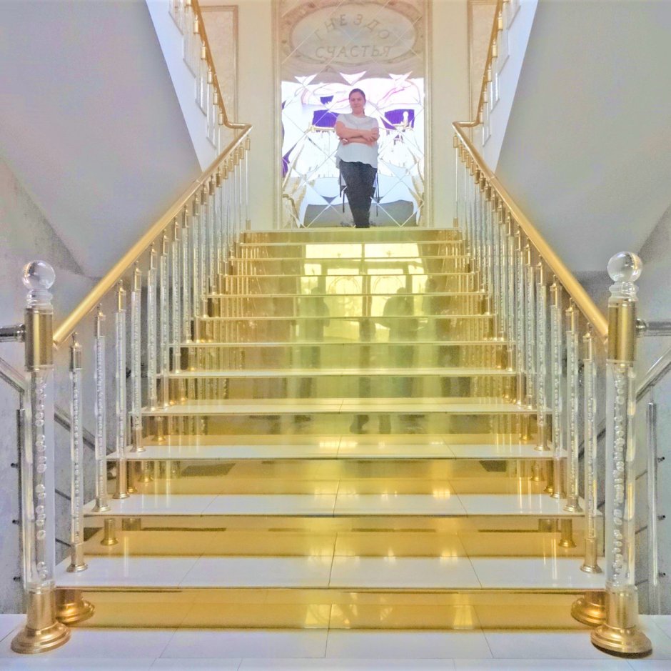 Красивые поручни для лестницы