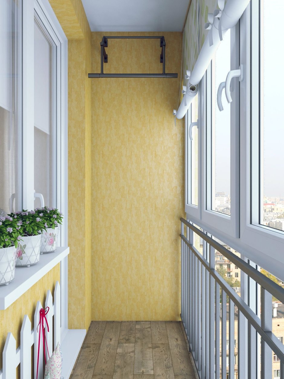 Желтый балкон
